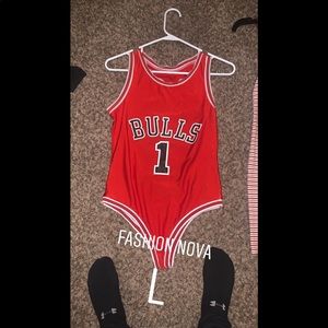 Bulls one piece